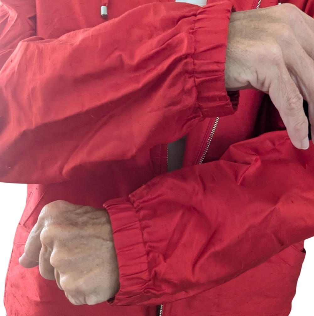 Vintage 90s Escada Sport Red 100% Silk Hooded Jacket NWT Size M - Picture 5 of 10